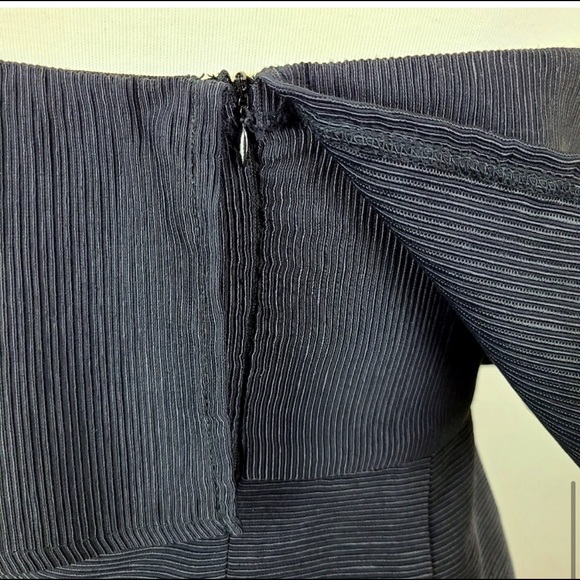 Missguided Black Pleated Bandeau Bodycon Dress - Picture 8 of 10